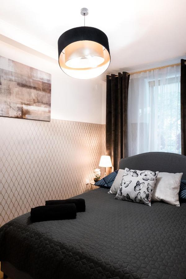 Clicktheflat Constitution Square Apart Rooms وارسو المظهر الخارجي الصورة