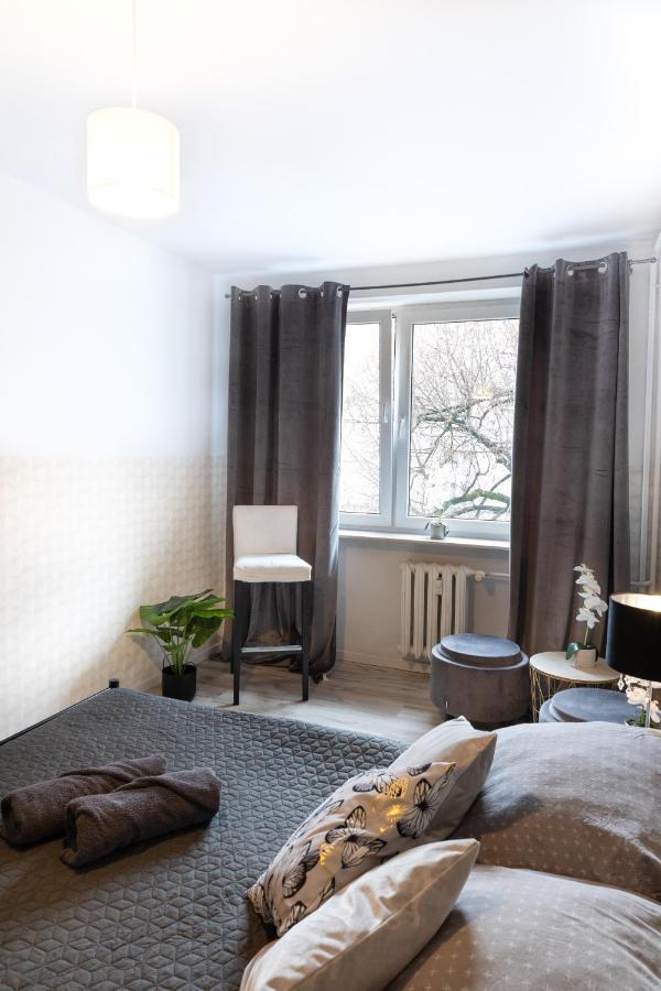 Clicktheflat Constitution Square Apart Rooms وارسو المظهر الخارجي الصورة