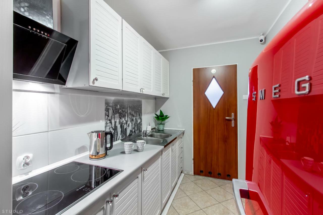 Clicktheflat Constitution Square Apart Rooms وارسو المظهر الخارجي الصورة